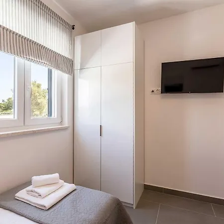 Luxury Lara With A Pool Vila *