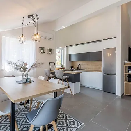 Luxury Lara With A Pool Villa *